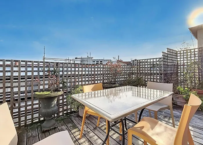 Superb Apartment With Large Terrace